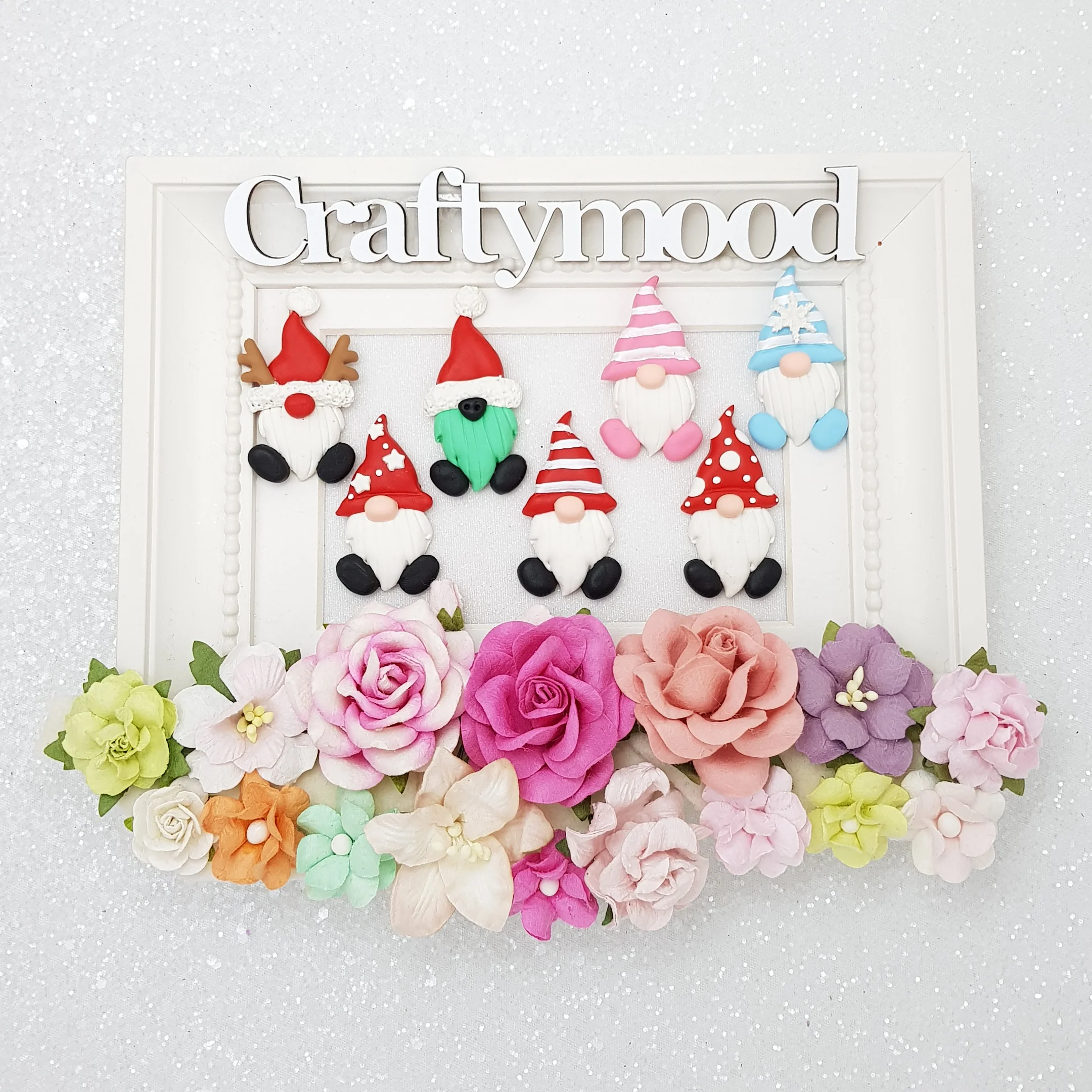Adorable gonk gnome - Embellishment Clay Bow Centre
