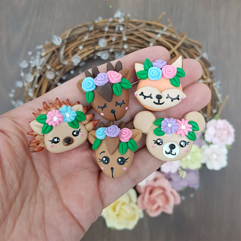 sale Autumn animal head - Embellishment Clay Bow Centre