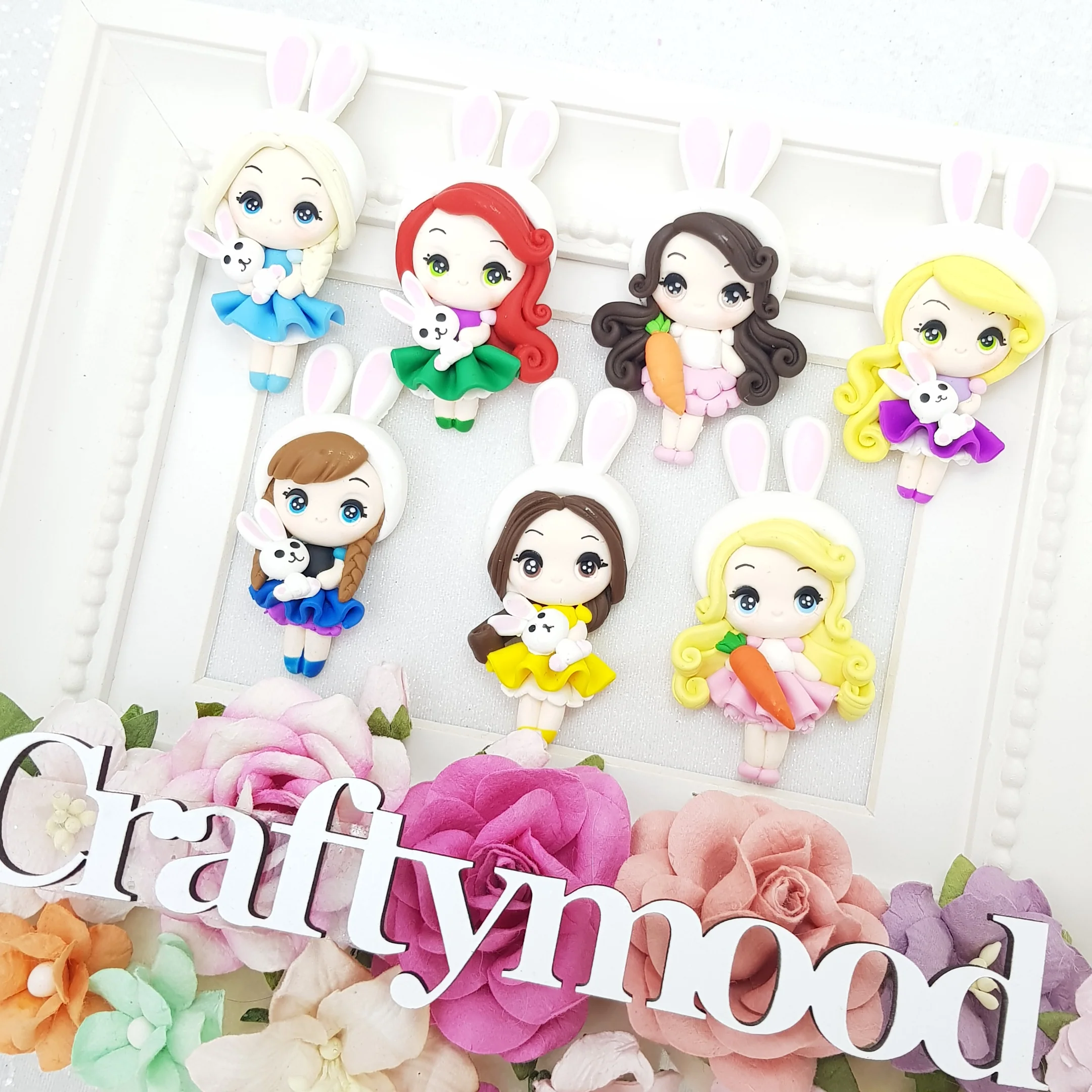 Big eyes bunny Princess - Embellishment Clay Bow Centre - Image 2