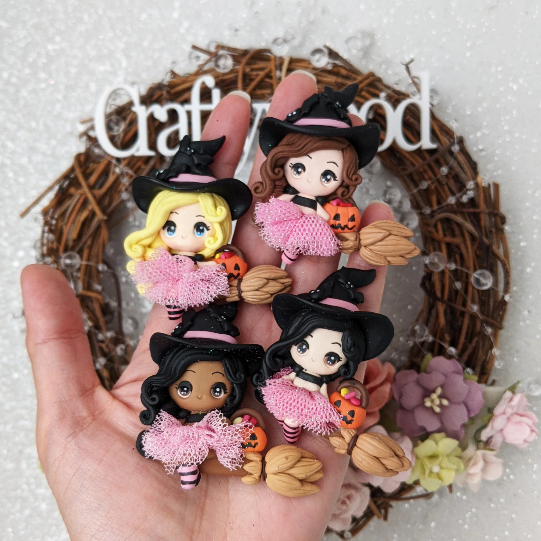 Black hat witch pink tutu skirt - Handmade Flatback Clay Bow Centre