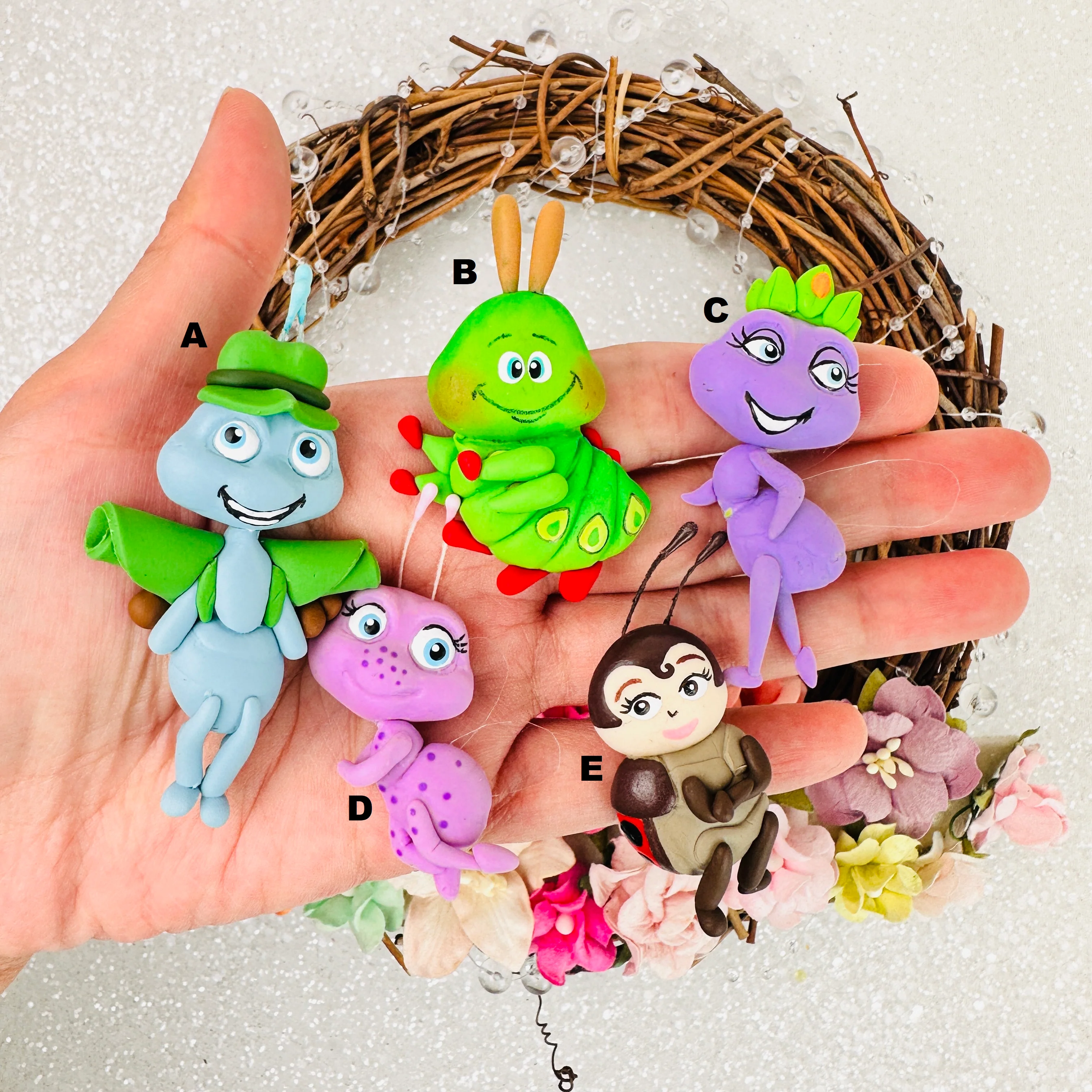 Bugs friends - Handmade Flatback Clay Bow Centre