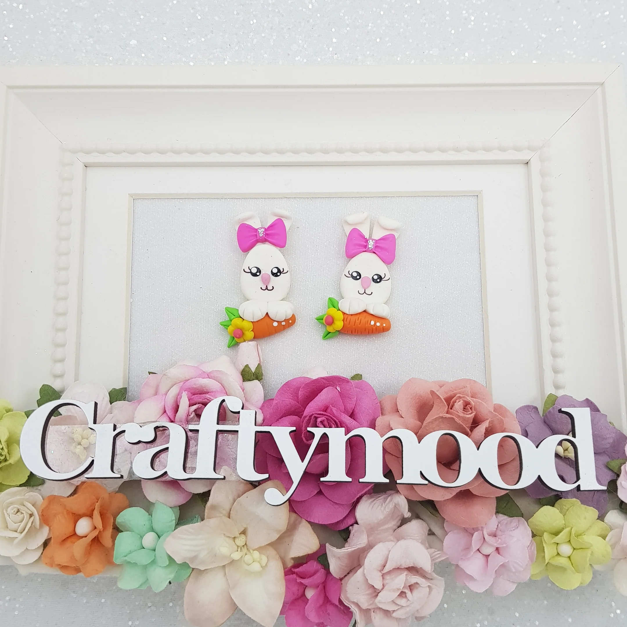 bunny carrot - Handmade Flatback Clay Bow Centre