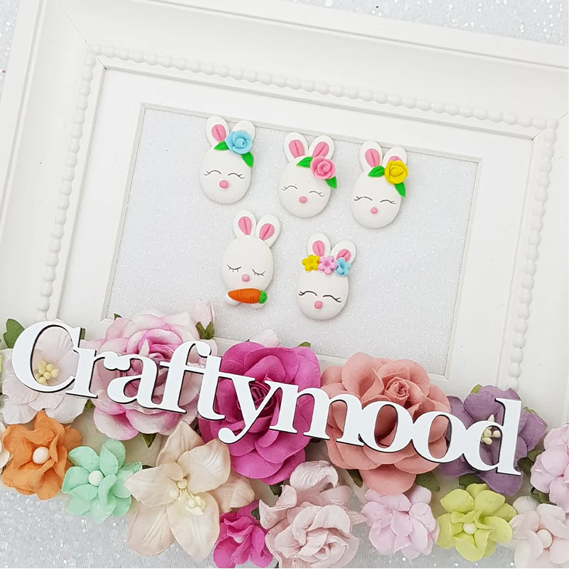 Bunny head - Embellishment Clay Bow Centre - Image 2