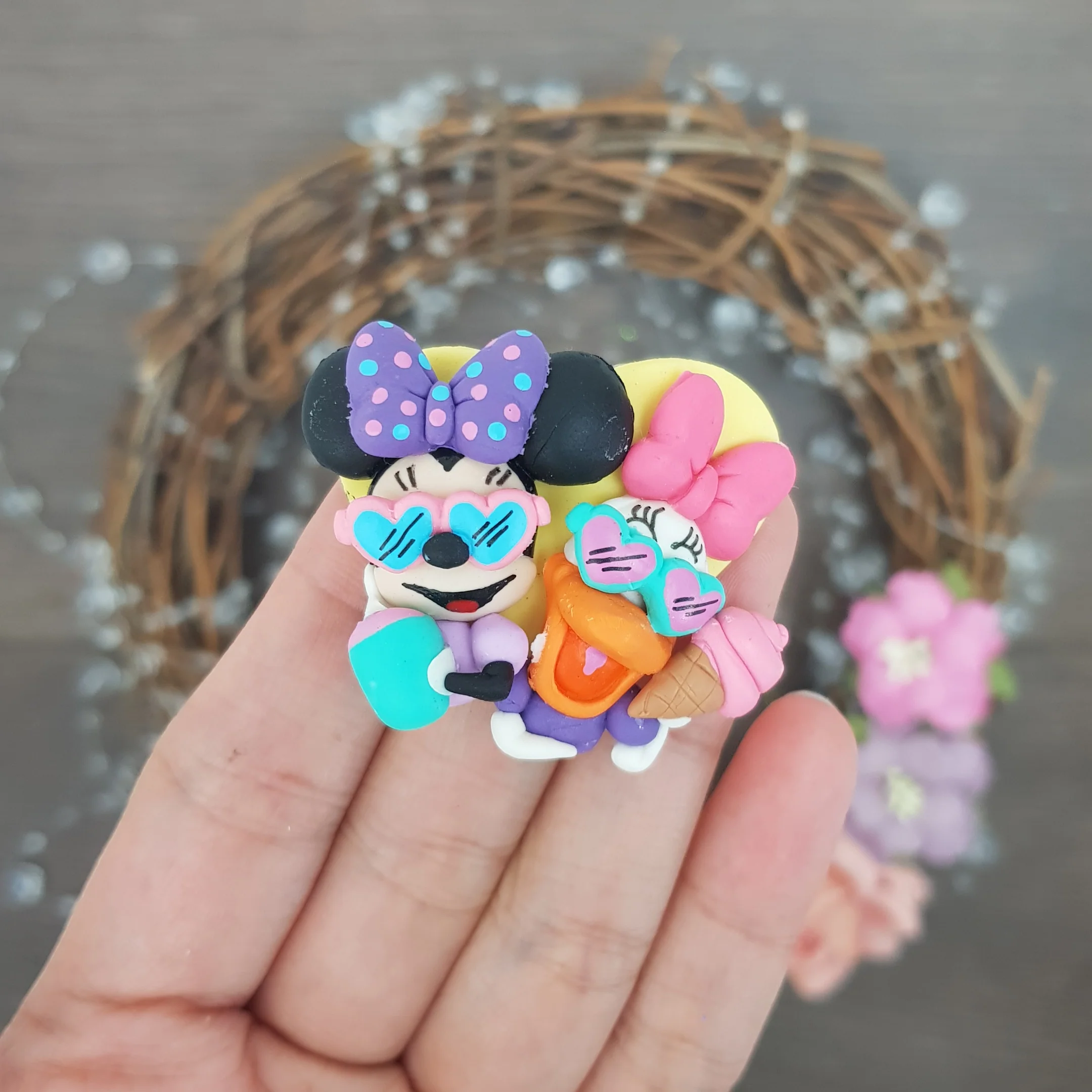 cameo mouse and duck - Handmade Flatback Clay Bow Centre