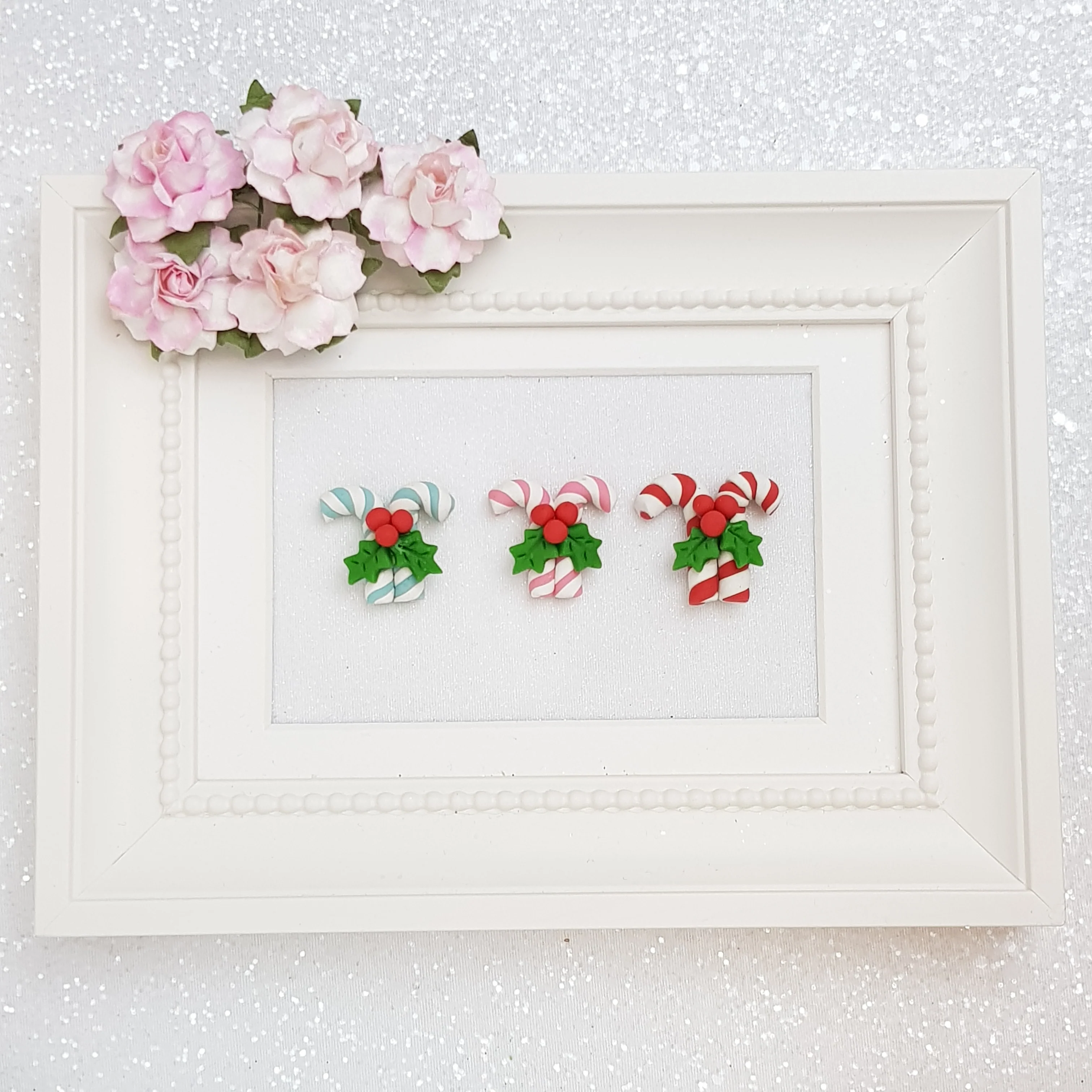 Candycane - Embellishment Clay Bow Centre - Image 2