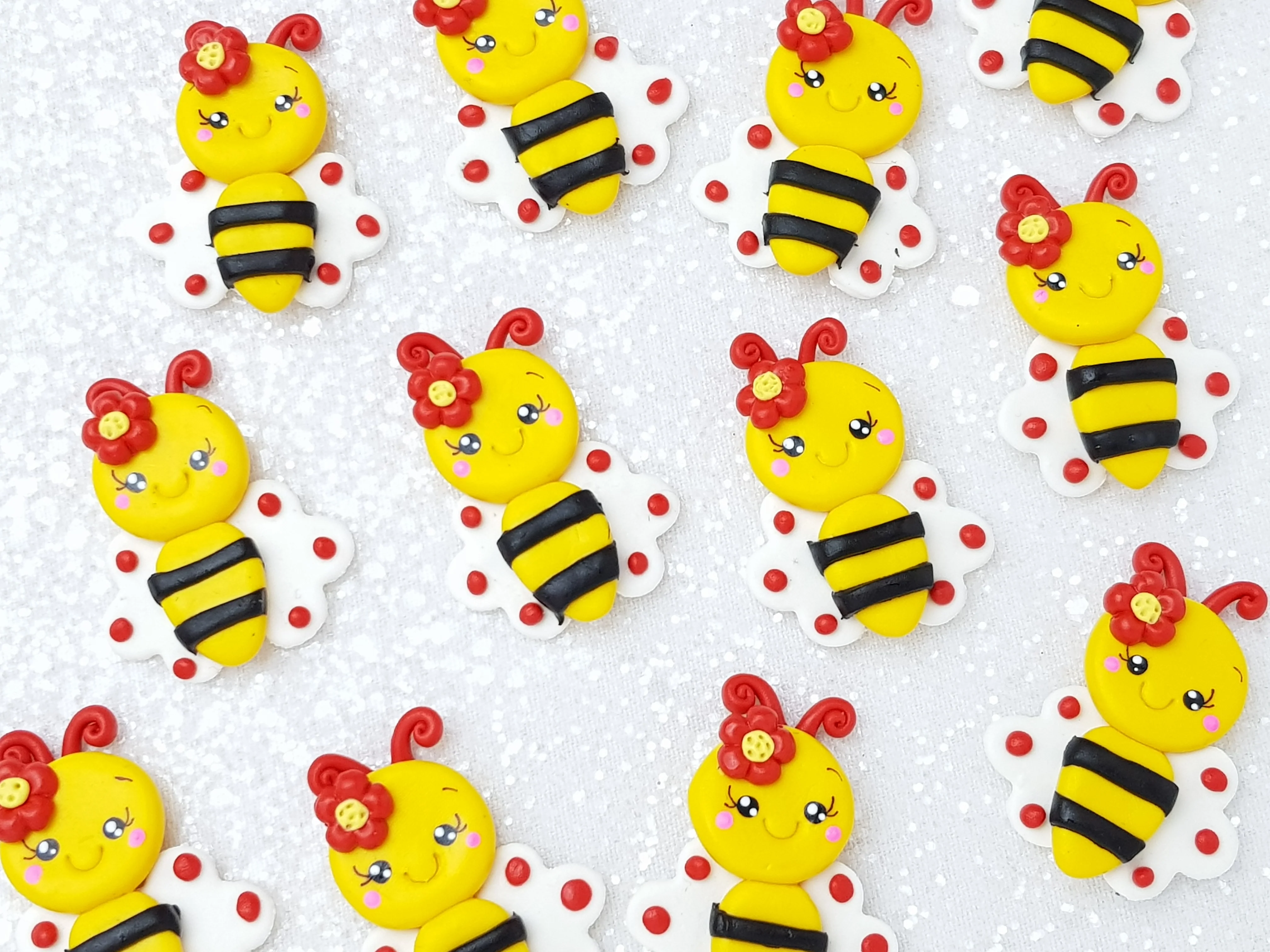 Clay Charm Embellishment - Bee Delight