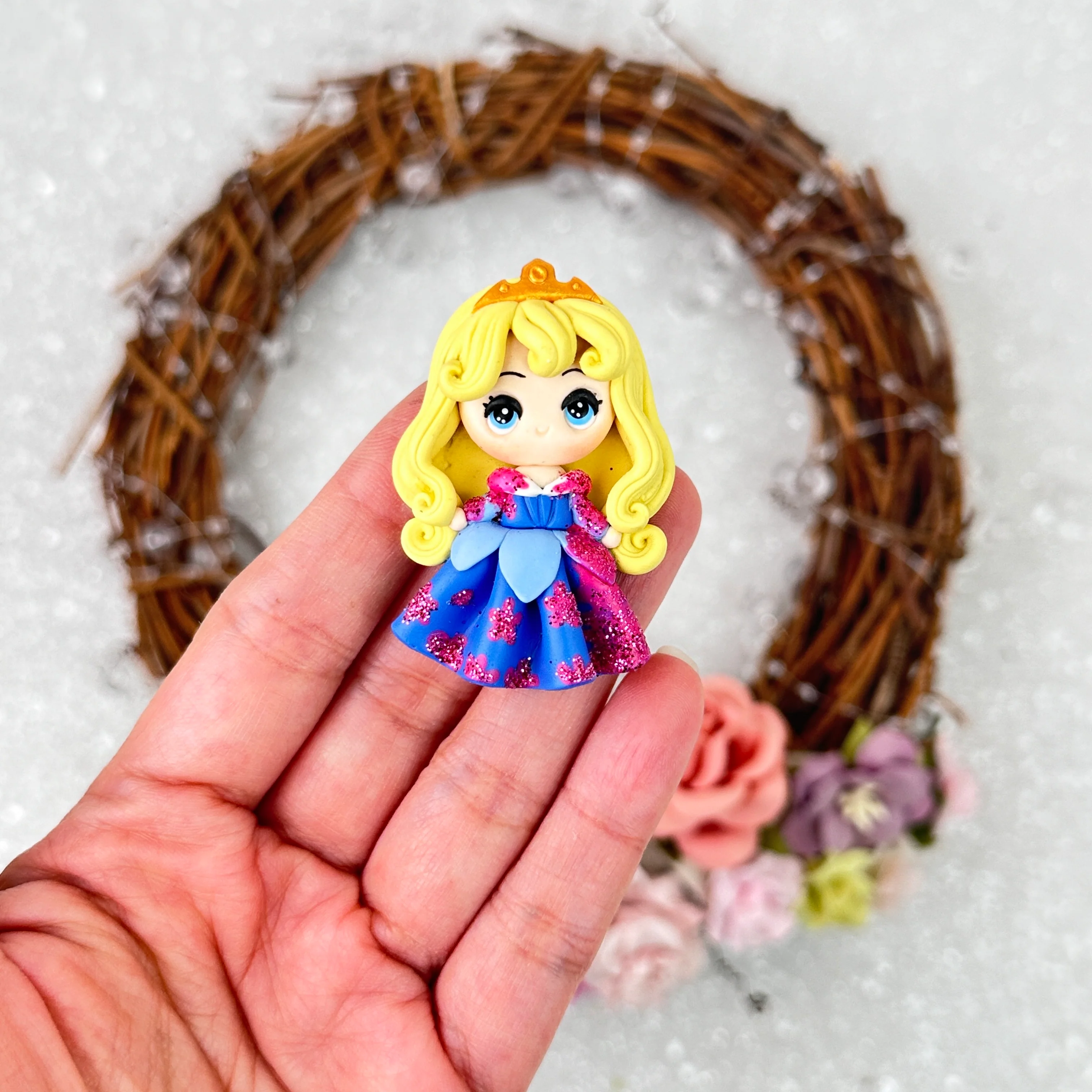 Clay Charm Embellishment - NEW Big Eyes Princess - Image 2