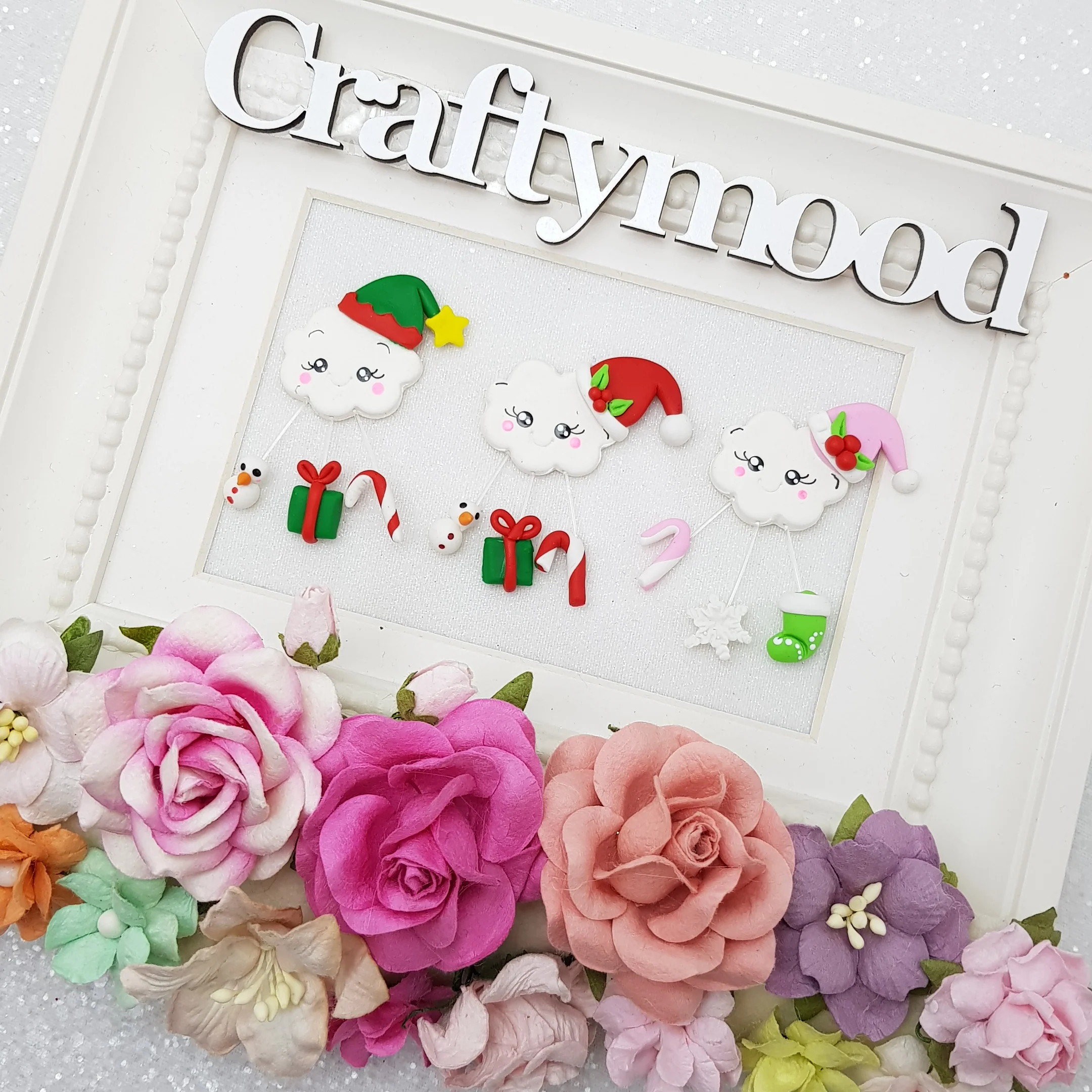 Clouds with Christmas things - Embellishment Clay Bow Centre - Image 2
