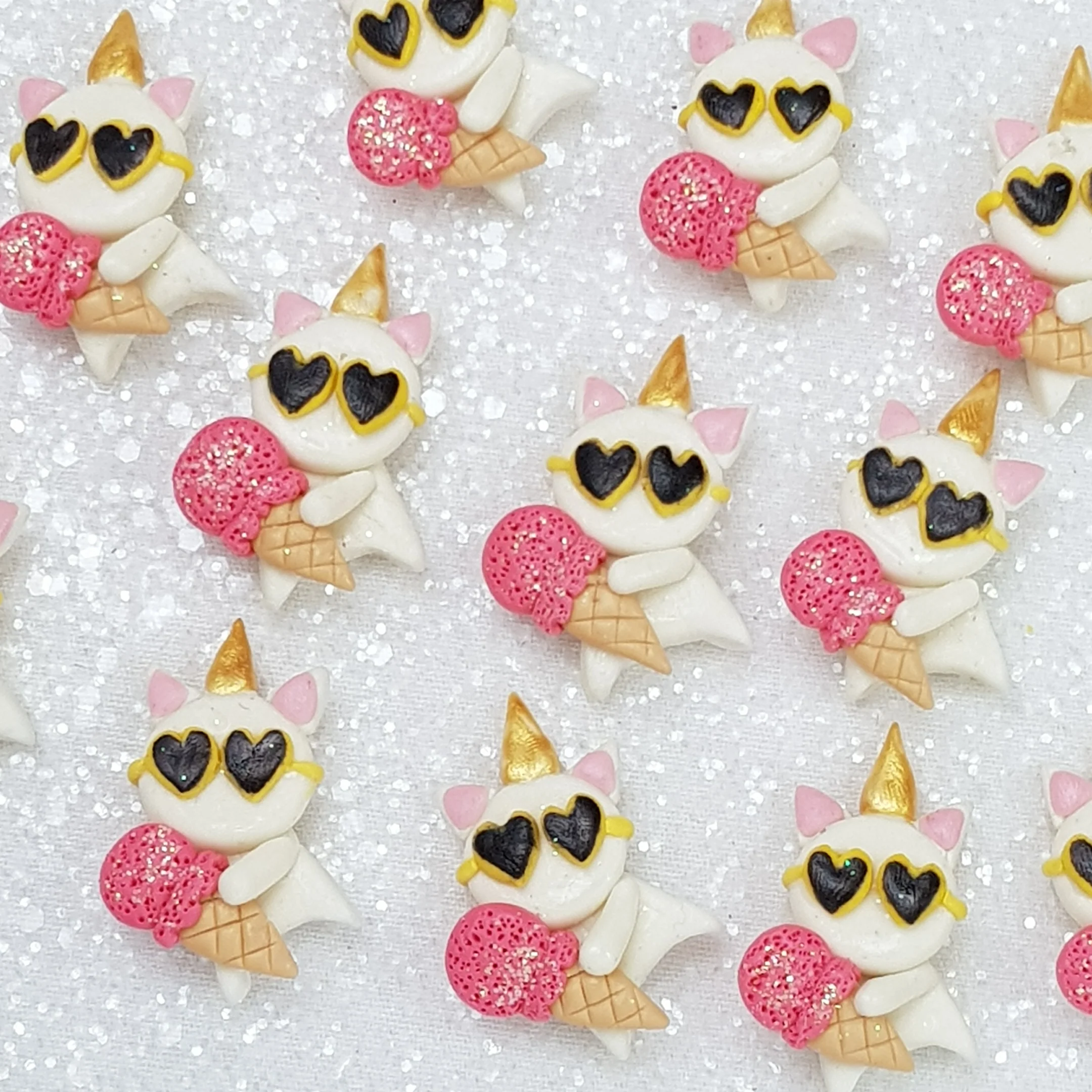 Cool Summer Unicorn - Embellishment Clay Bow Centre