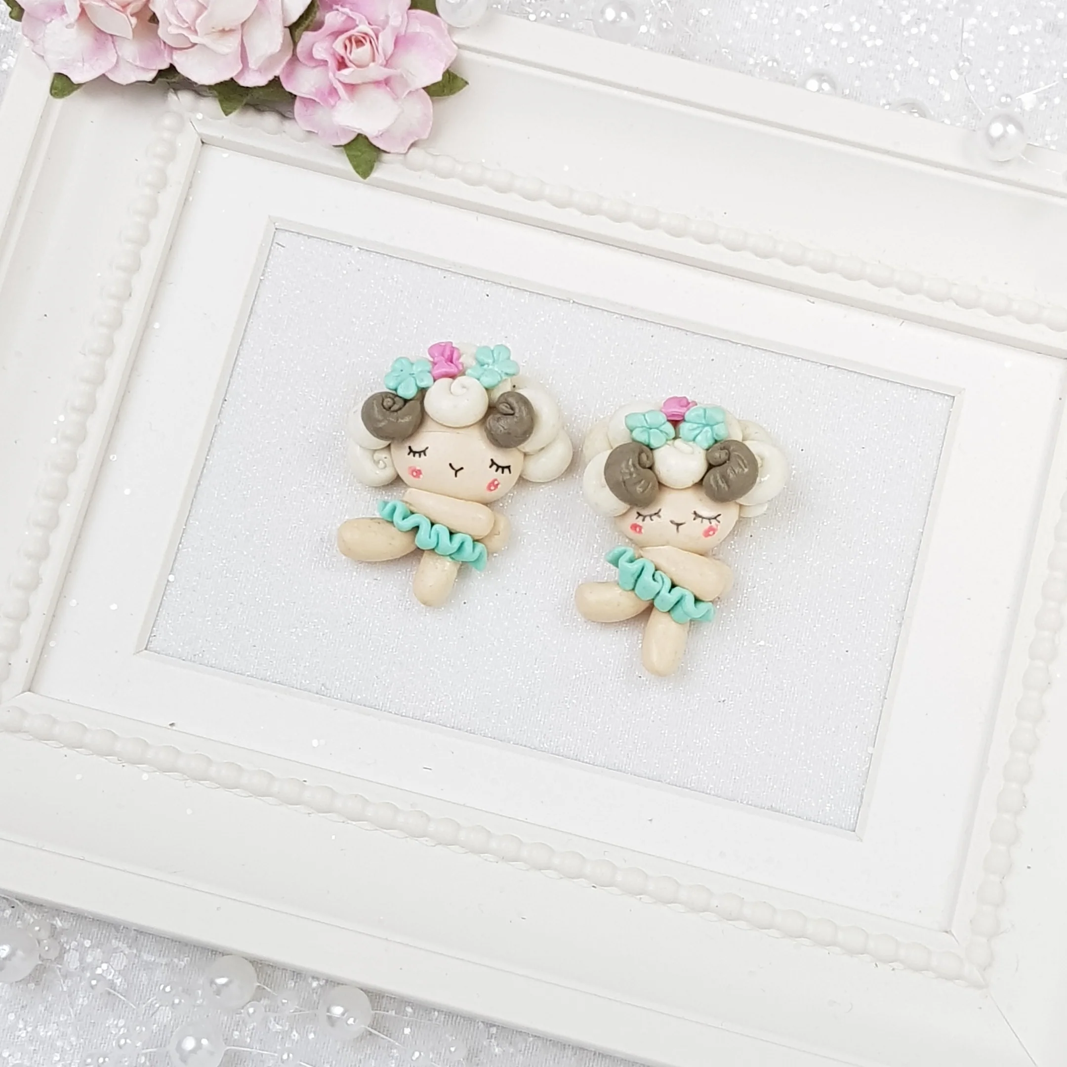 Dancing Sheep - Handmade Flatback Clay Bow Centre