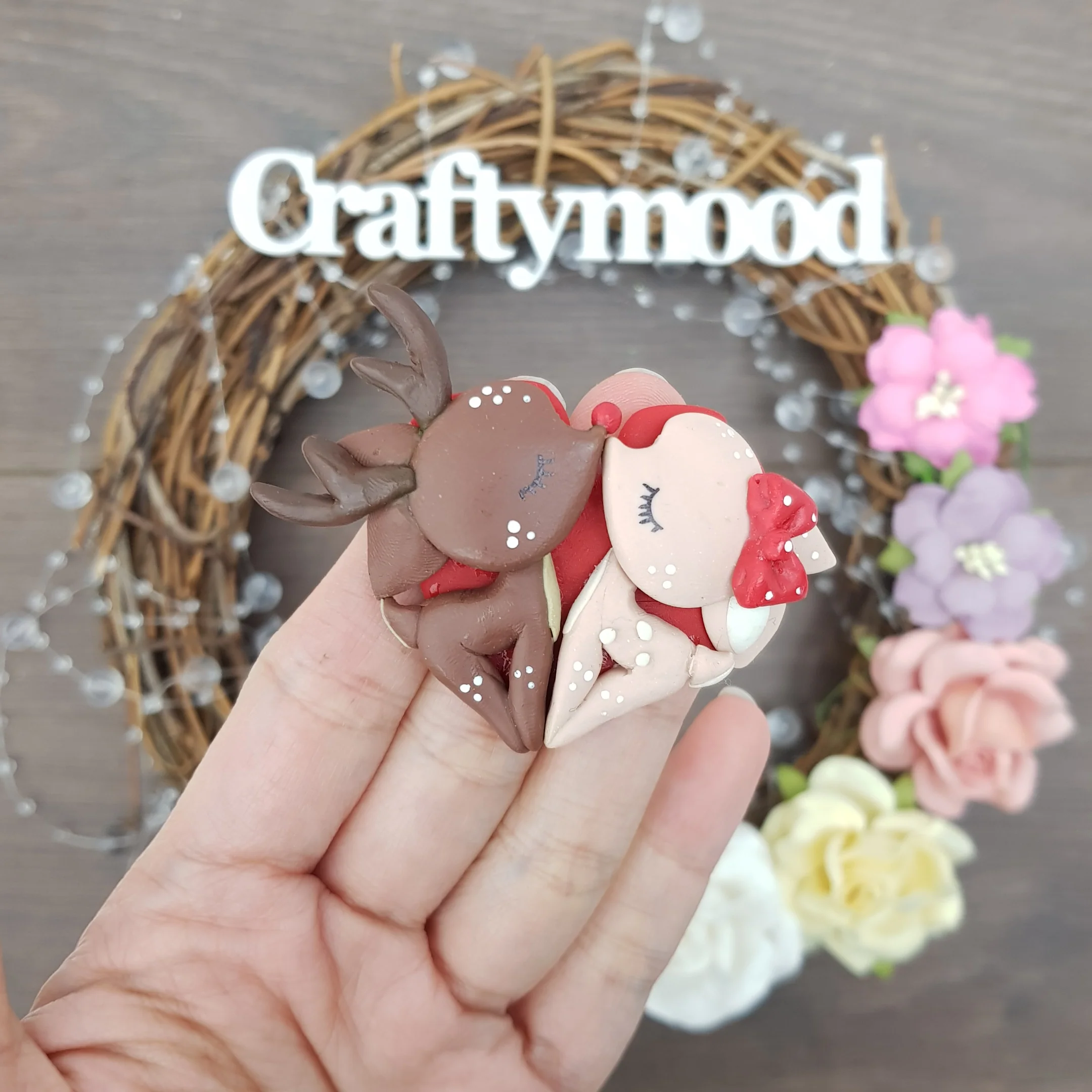 Deer Christmas valentine - Handmade Flatback Clay Bow Centre - Image 2