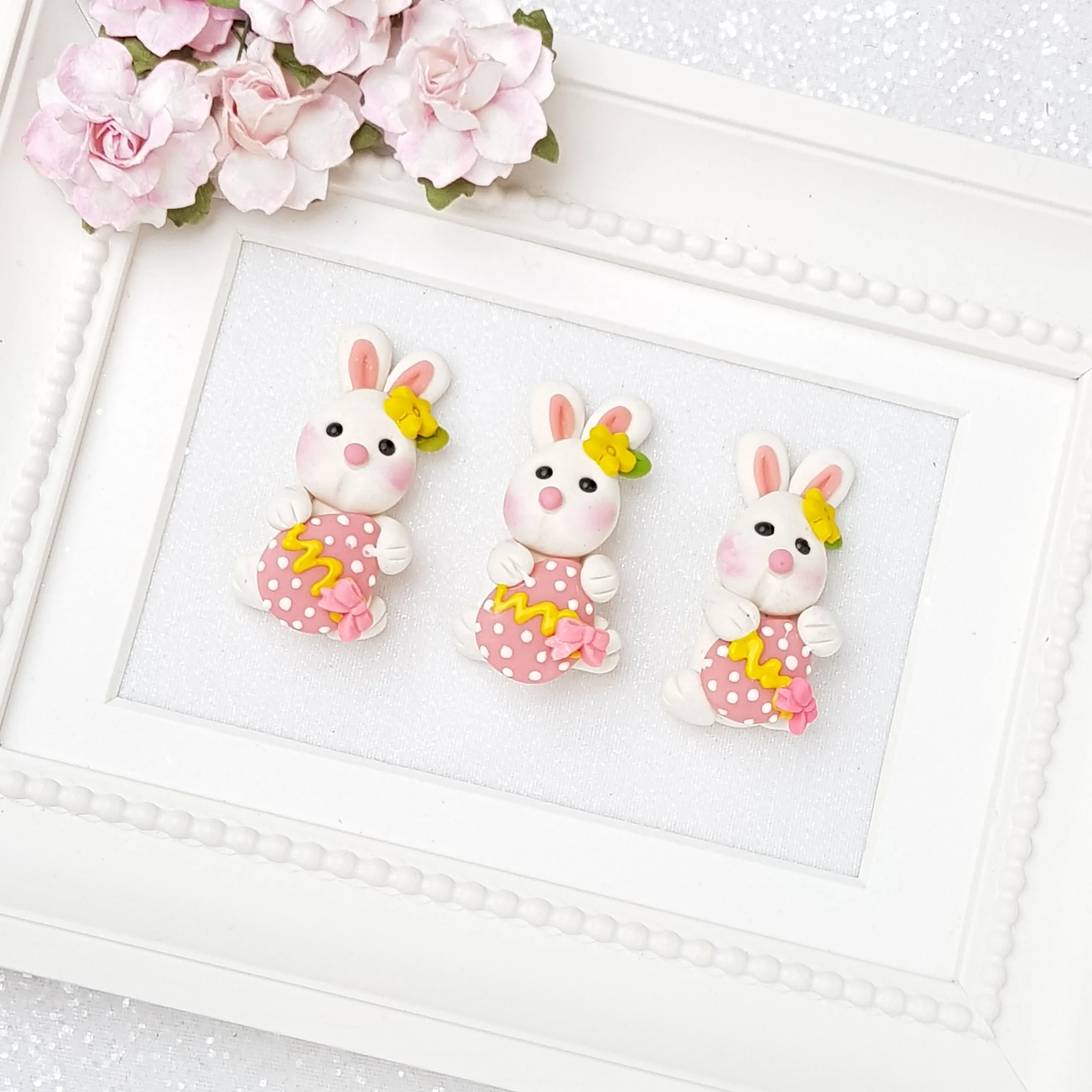 Easter bunny with pink egg - Handmade Flatback Clay Bow Centre