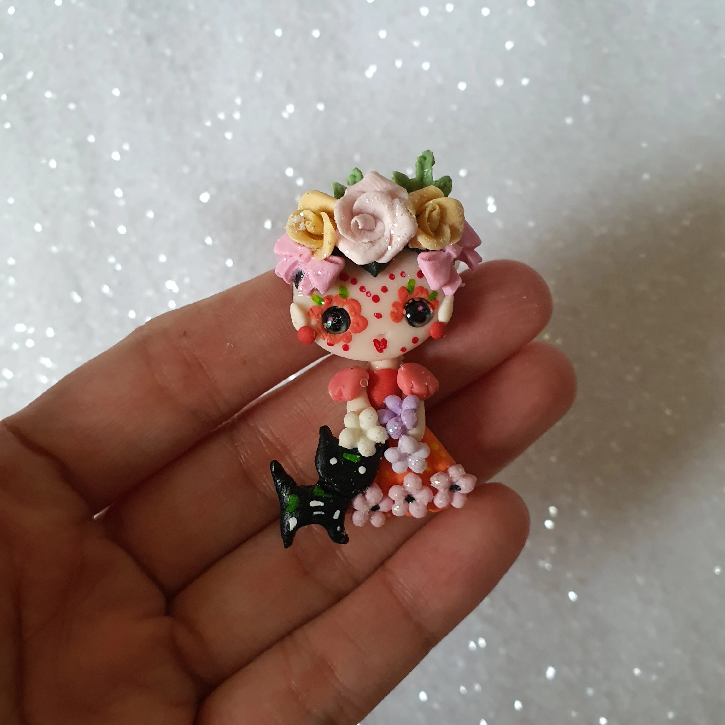 Flower skull bride - Handmade Flatback Clay Bow Centre - Image 2