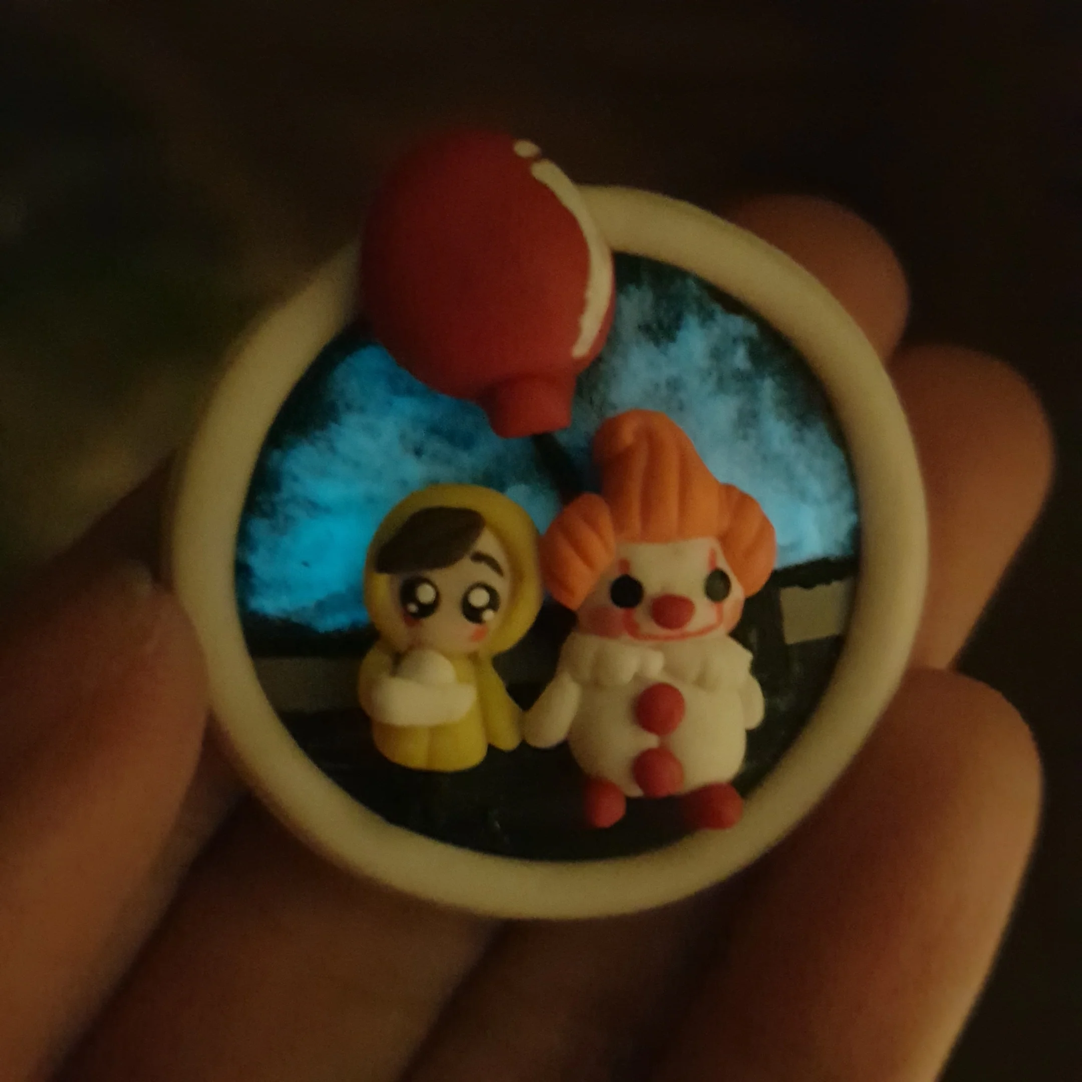 Glow in the dark - Creepy cameo - Embellishment Clay Bow Centre - Image 2