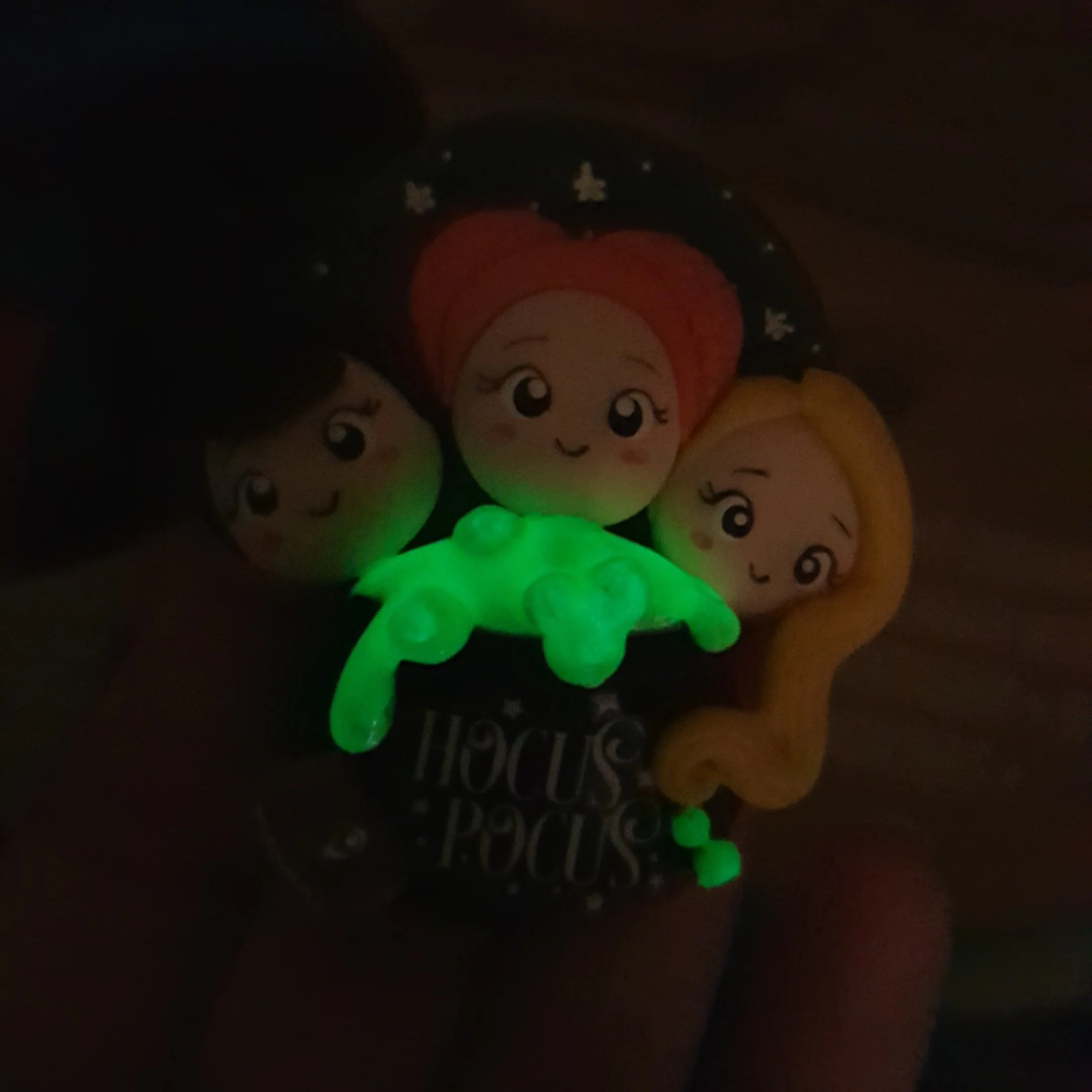 Glow in the Dark Halloween Witch - Handmade Flatback Clay Bow Centre - Image 2