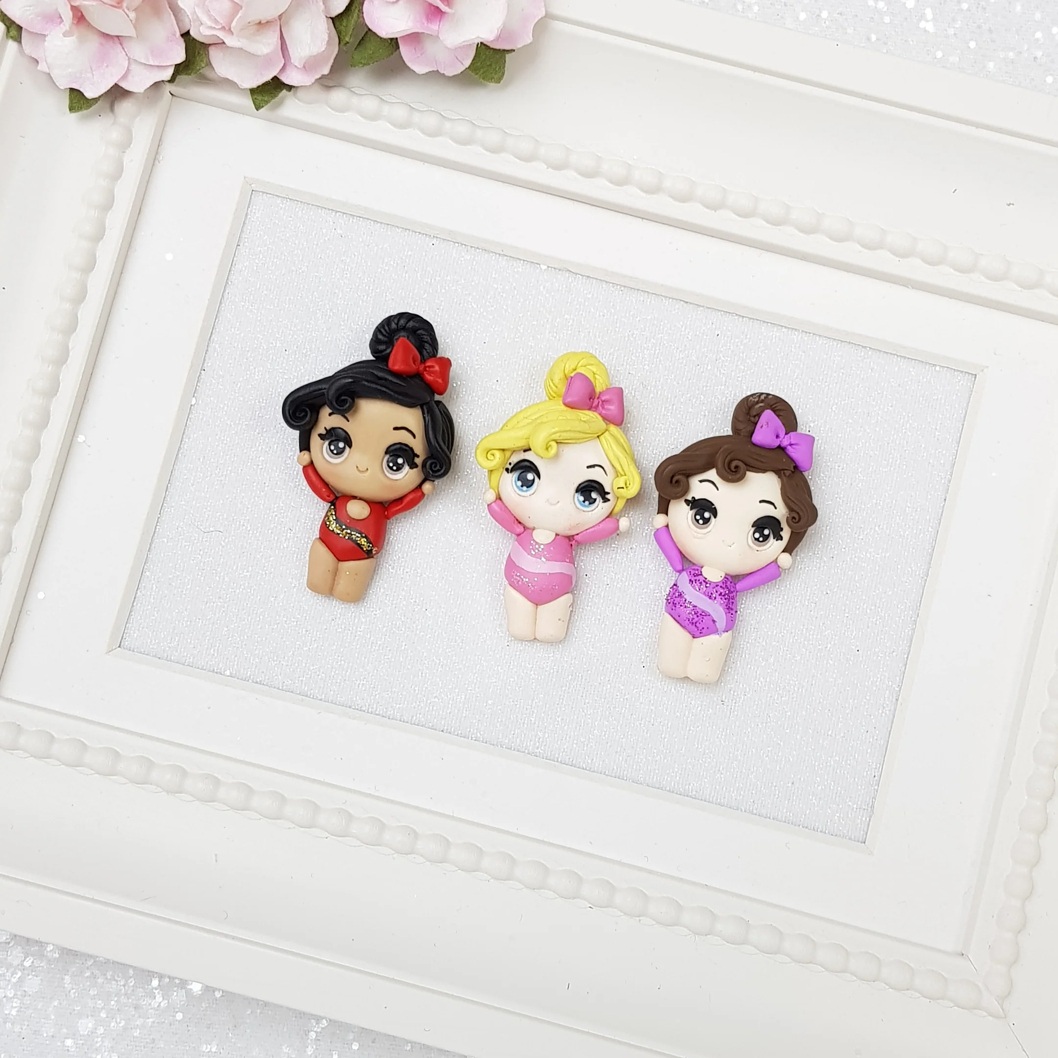 Gymnastic girls - Handmade Flatback Clay Bow Centre - Image 2