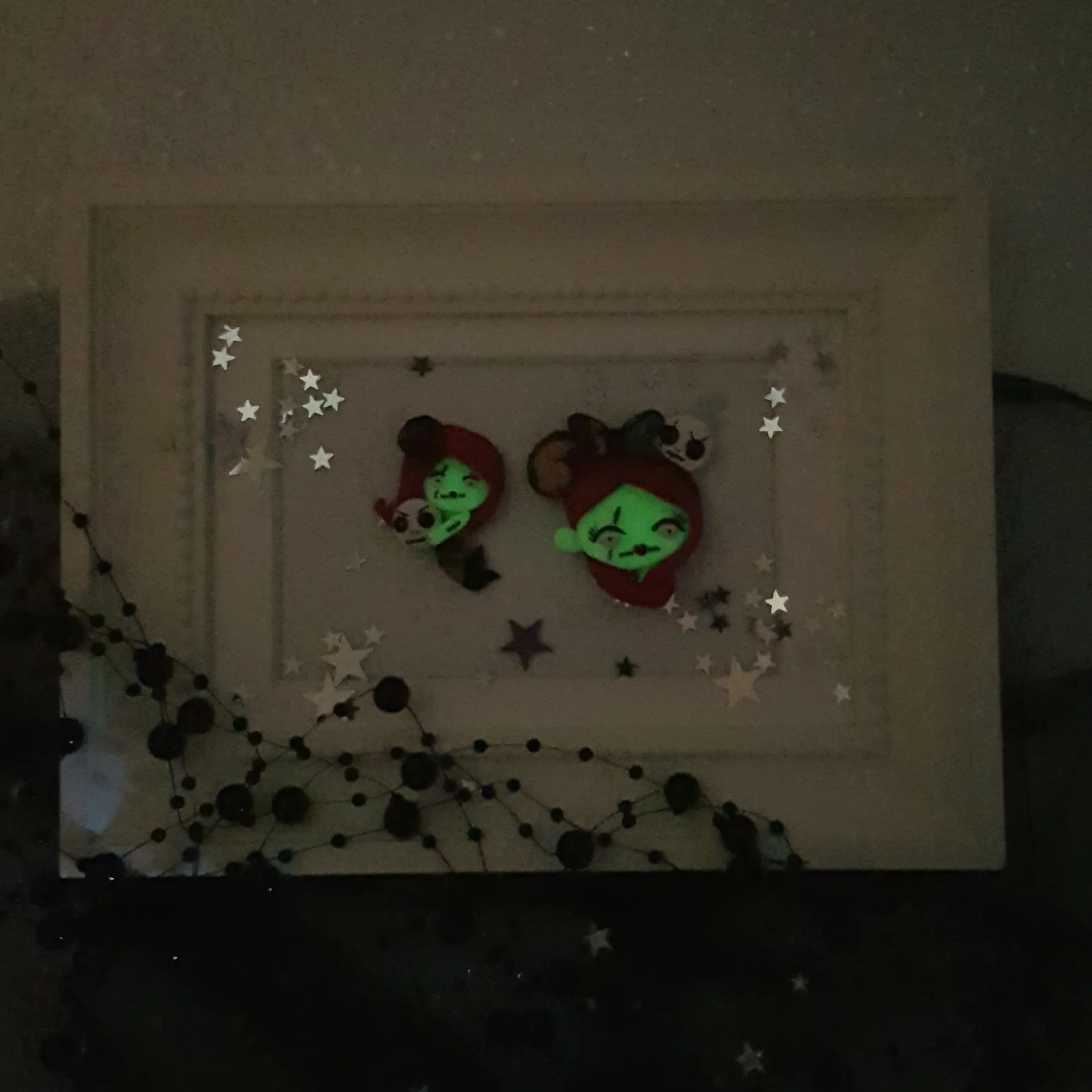Halloween Mermaid - Glow in the dark - Embellishment Clay Bow Centre - Image 3