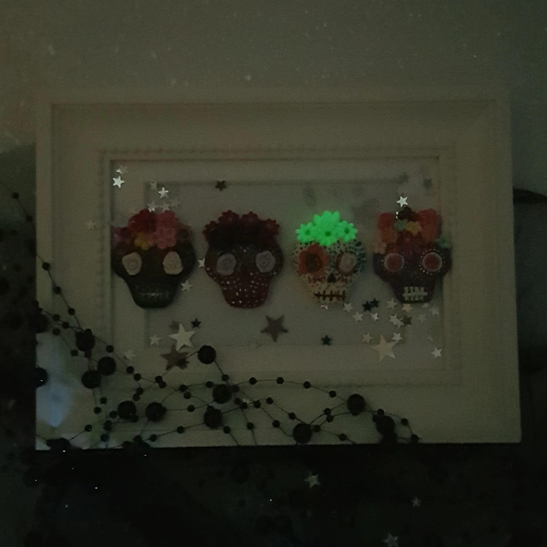 Halloween Skulls - glow in the dark - Handmade Flatback Clay Bow Centre - Image 2