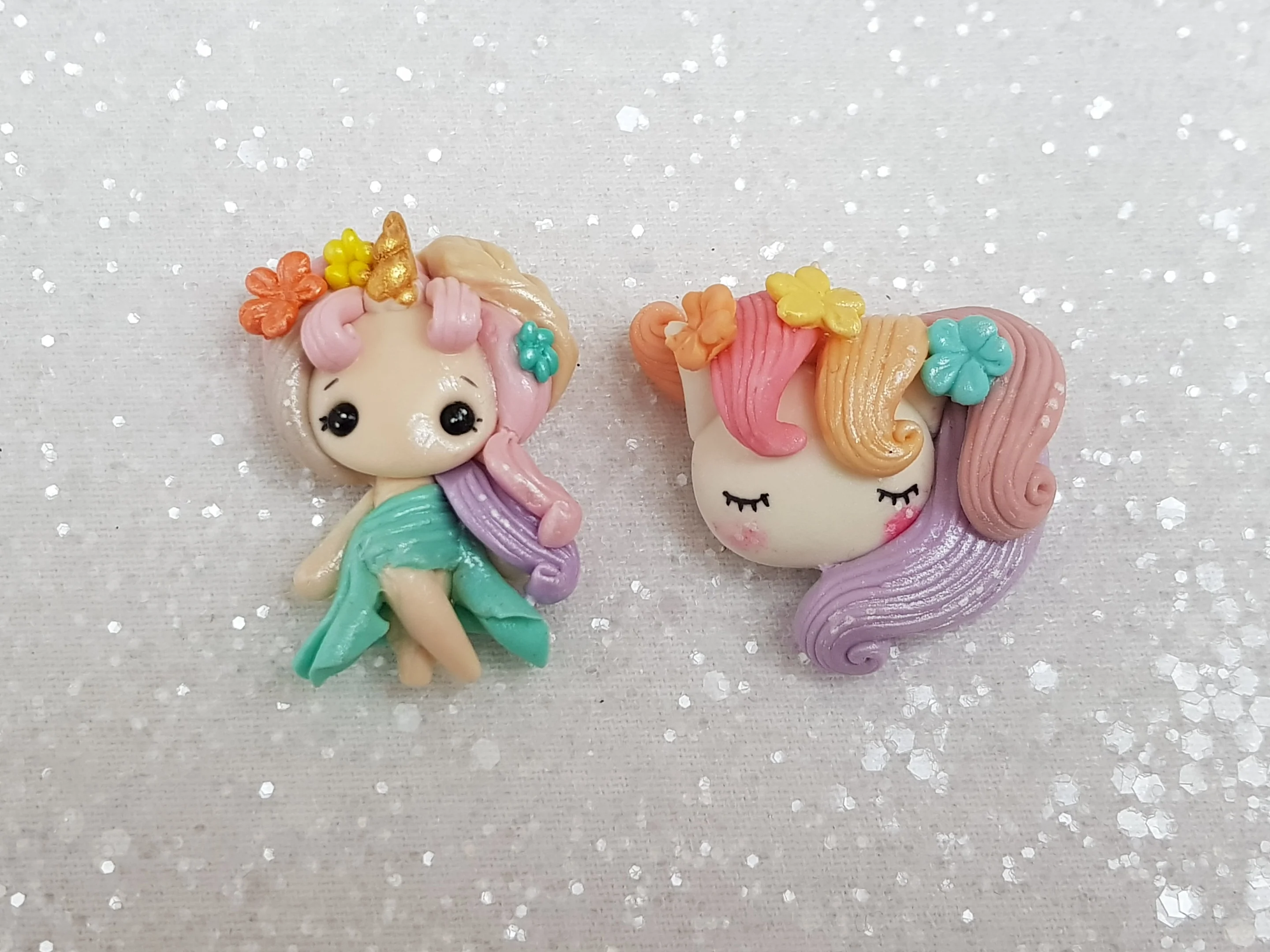 Clay Charm Embellishment - NEW C SHIMMER UNICORN GIRL/HEAD