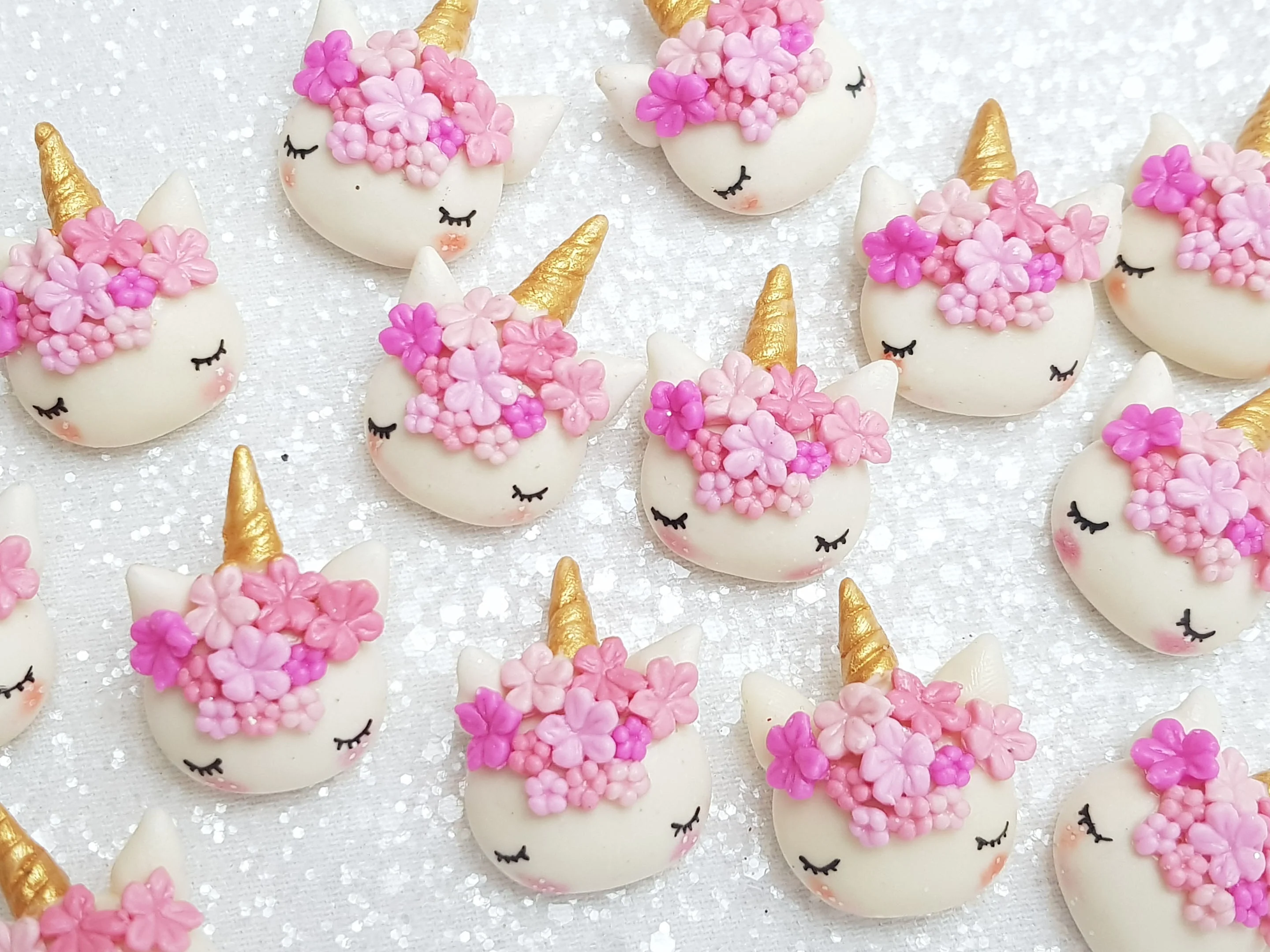 Clay Charm Embellishment - NEW SLEEPY UNICORN - PINK