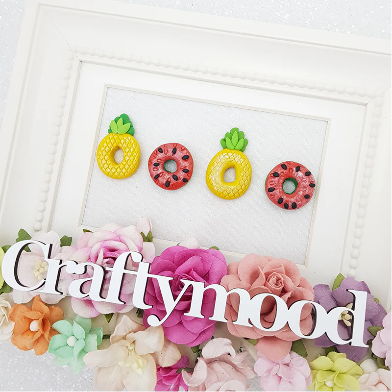 Pineapple and watermelon donut - Embellishment Clay Bow Centre - Image 2