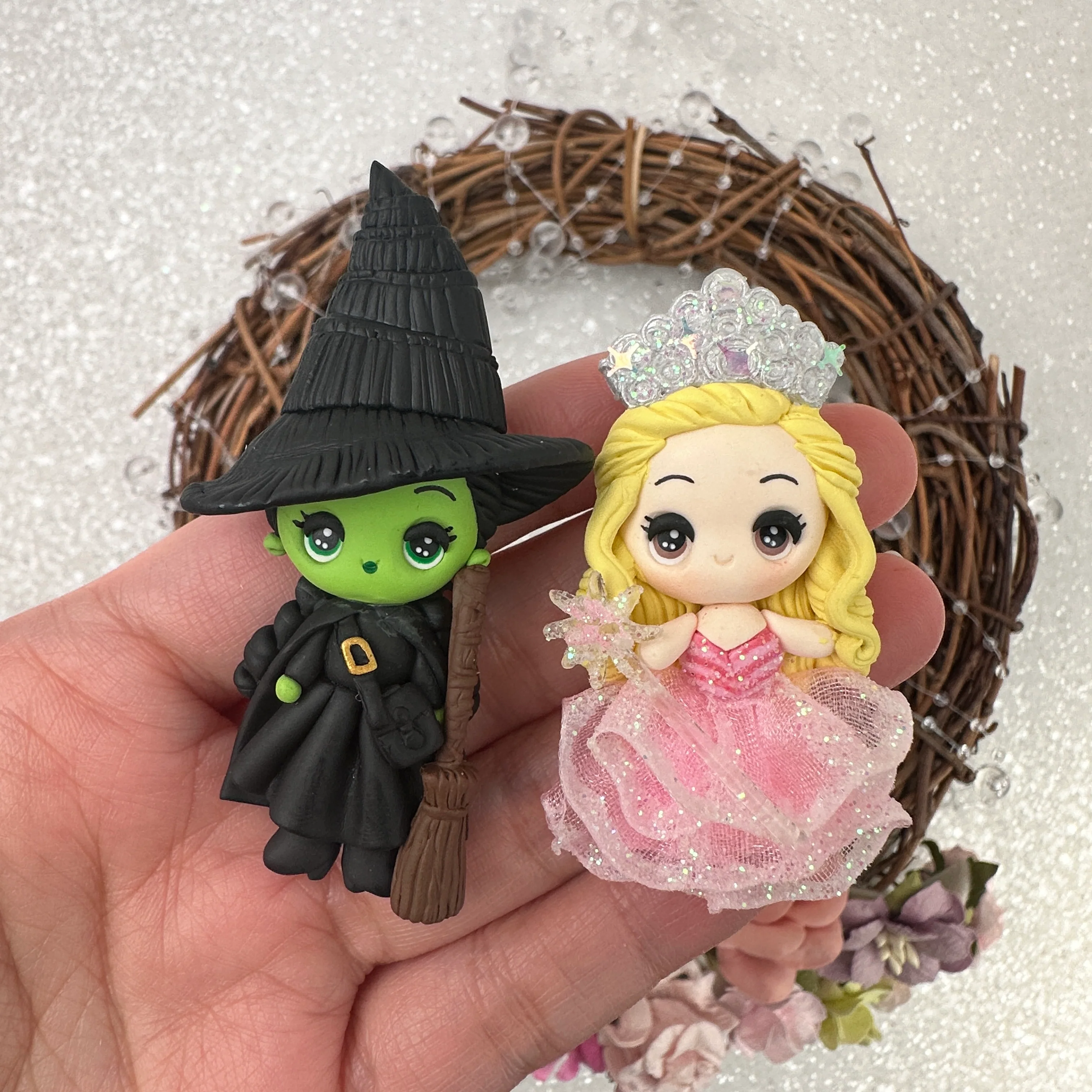 Pink and green witch - Embellishment Clay Bow Centre - Image 2