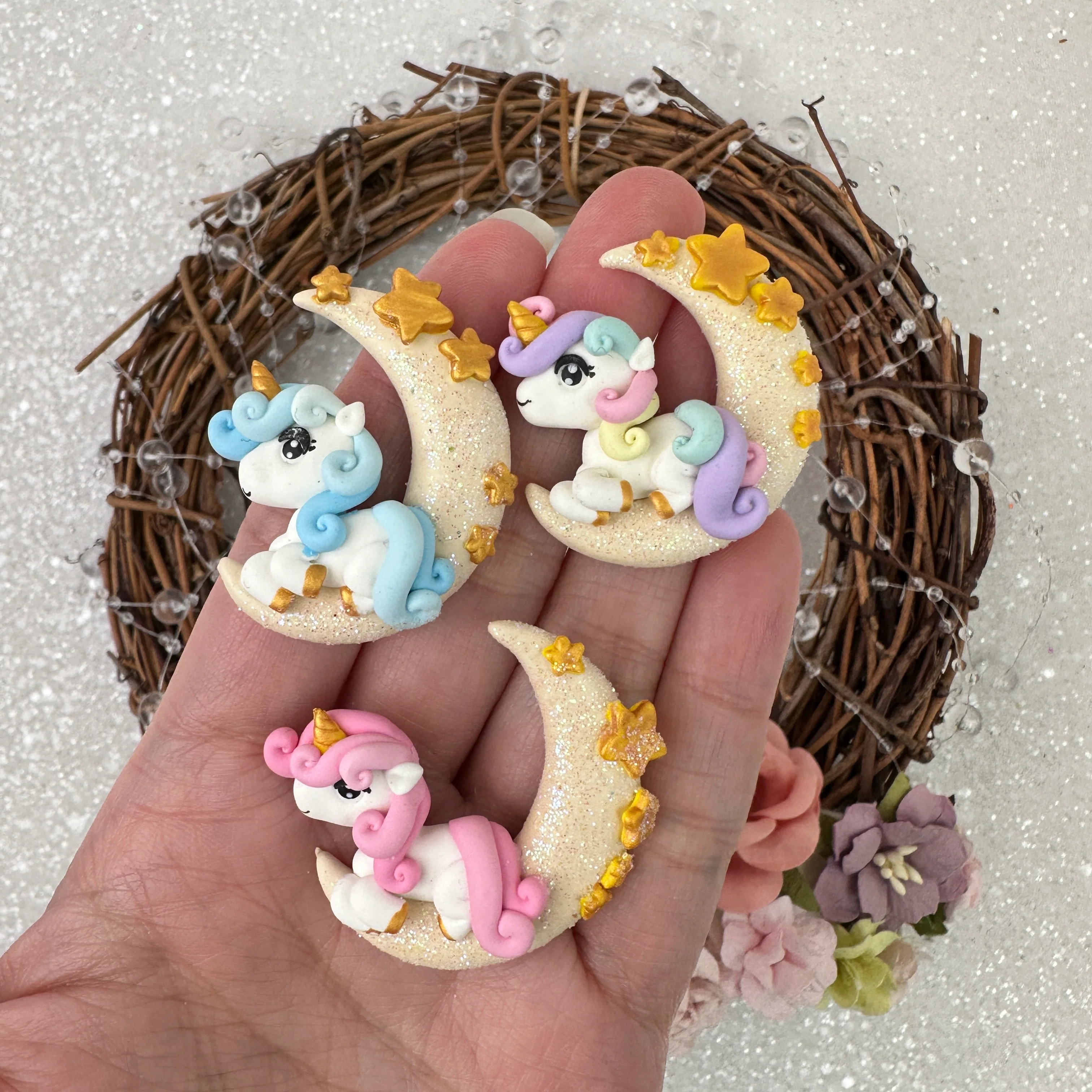 Pony unicorn moon - Handmade Flatback Clay Bow Centre