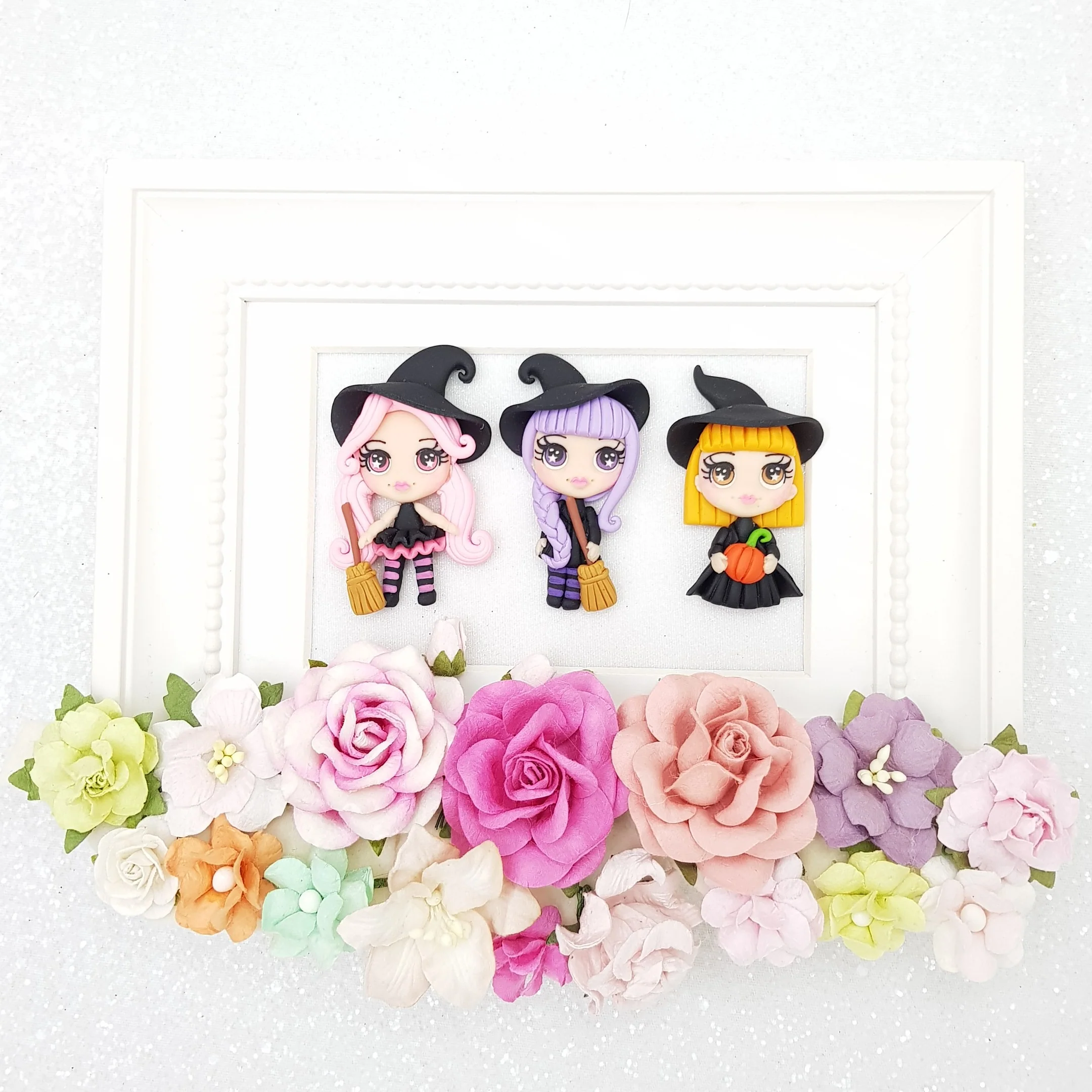 Pout witch girl - Embellishment Clay Bow Centre