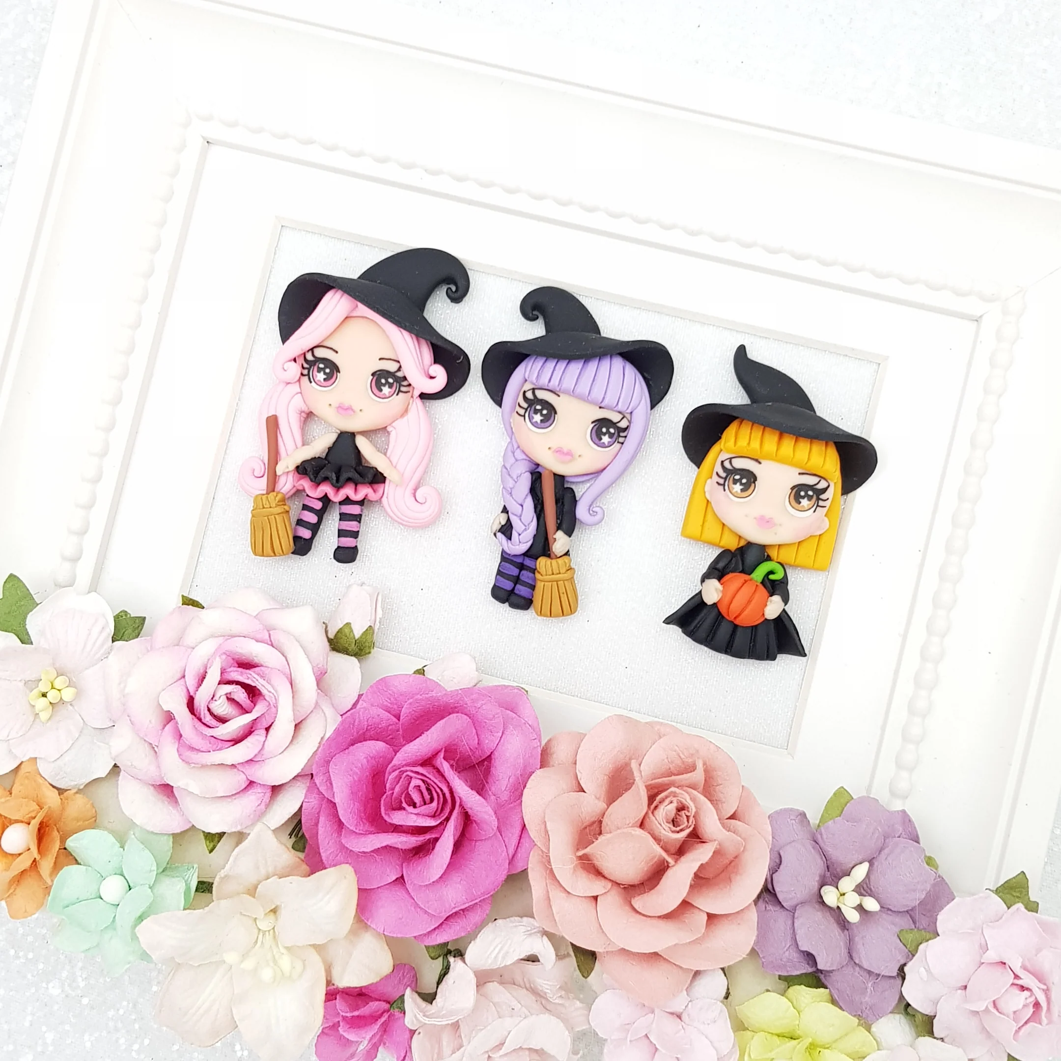 Pout witch girl - Embellishment Clay Bow Centre - Image 2