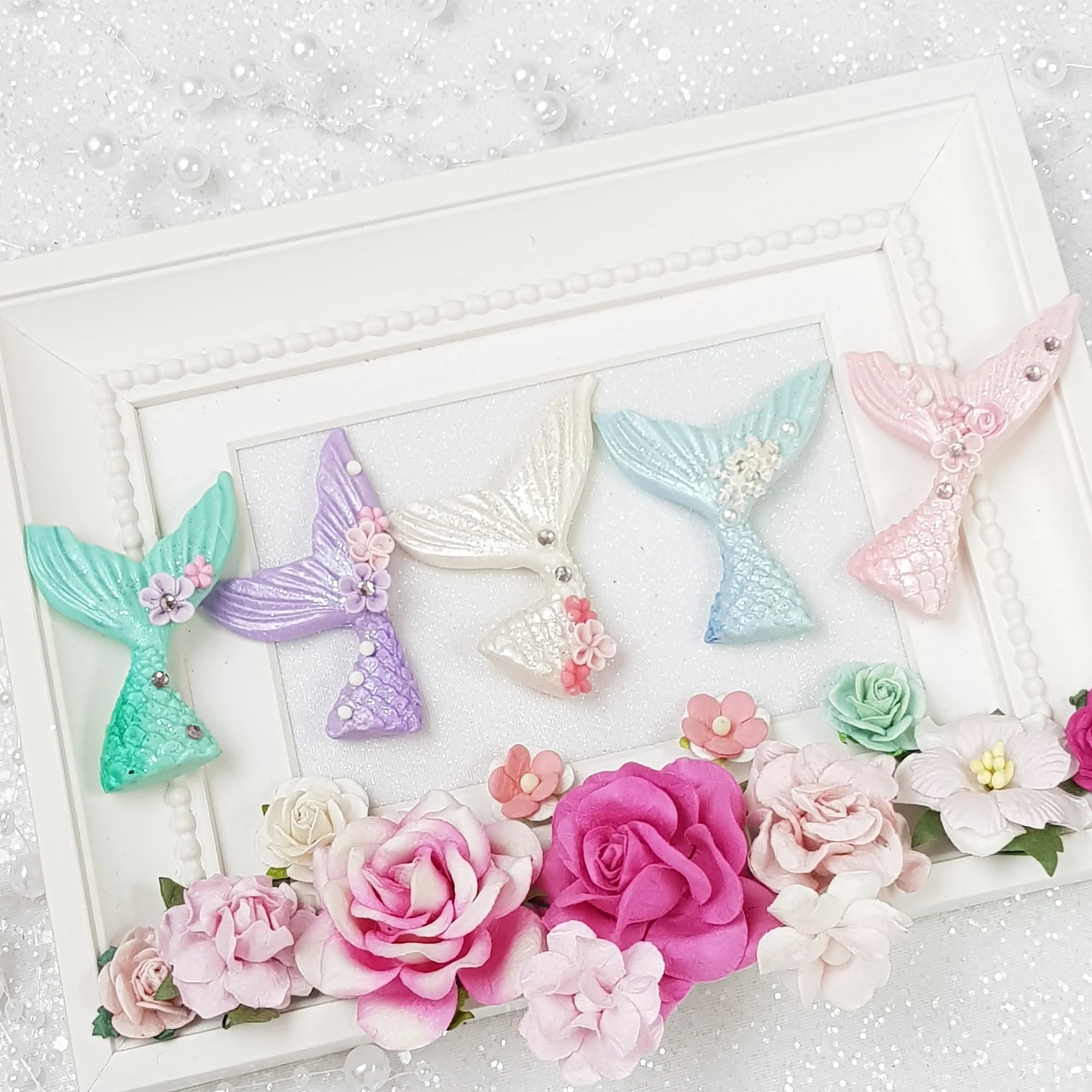 Pretty Fin mermaid tail - Handmade Flatback Clay Bow Centre