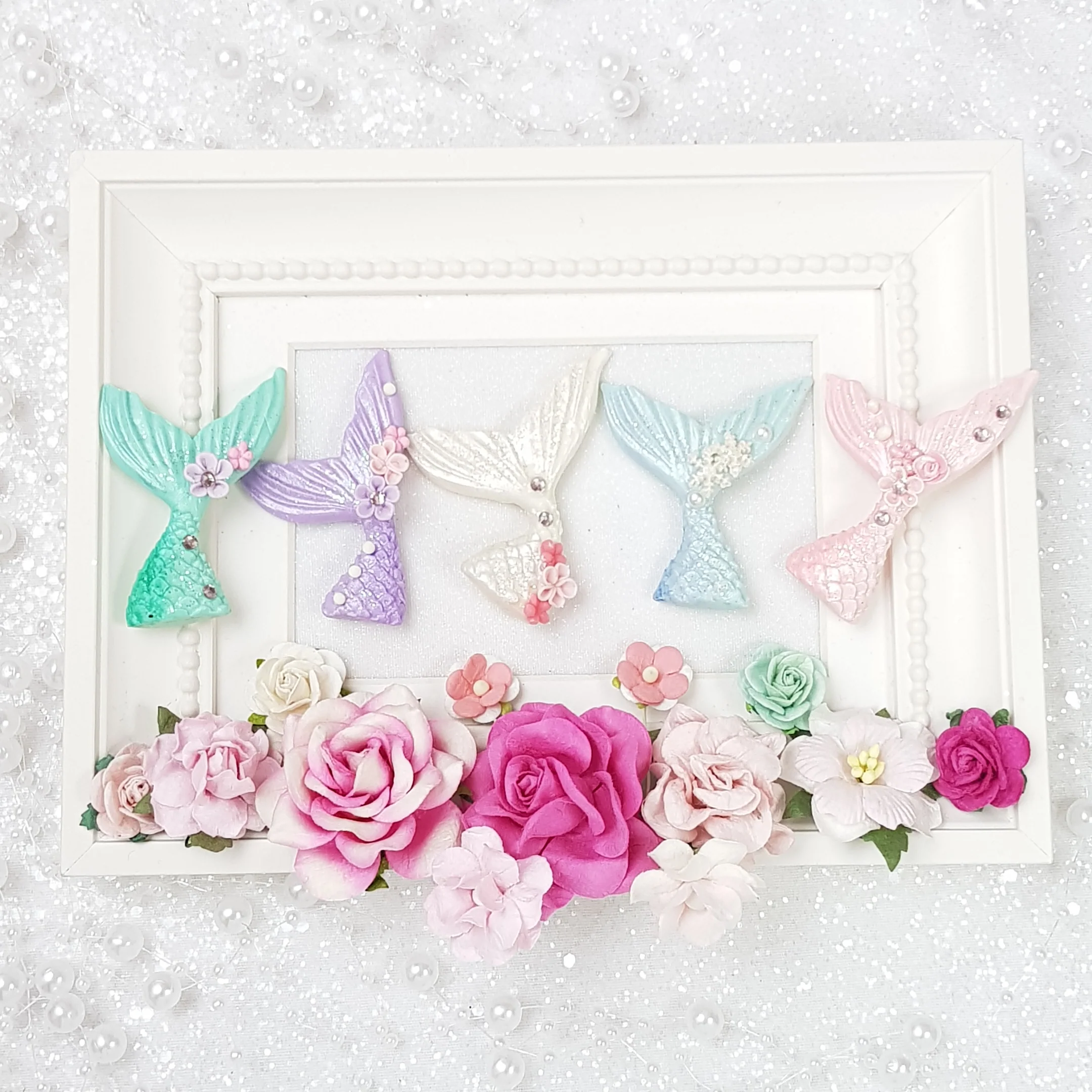 Pretty Fin mermaid tail - Handmade Flatback Clay Bow Centre - Image 2