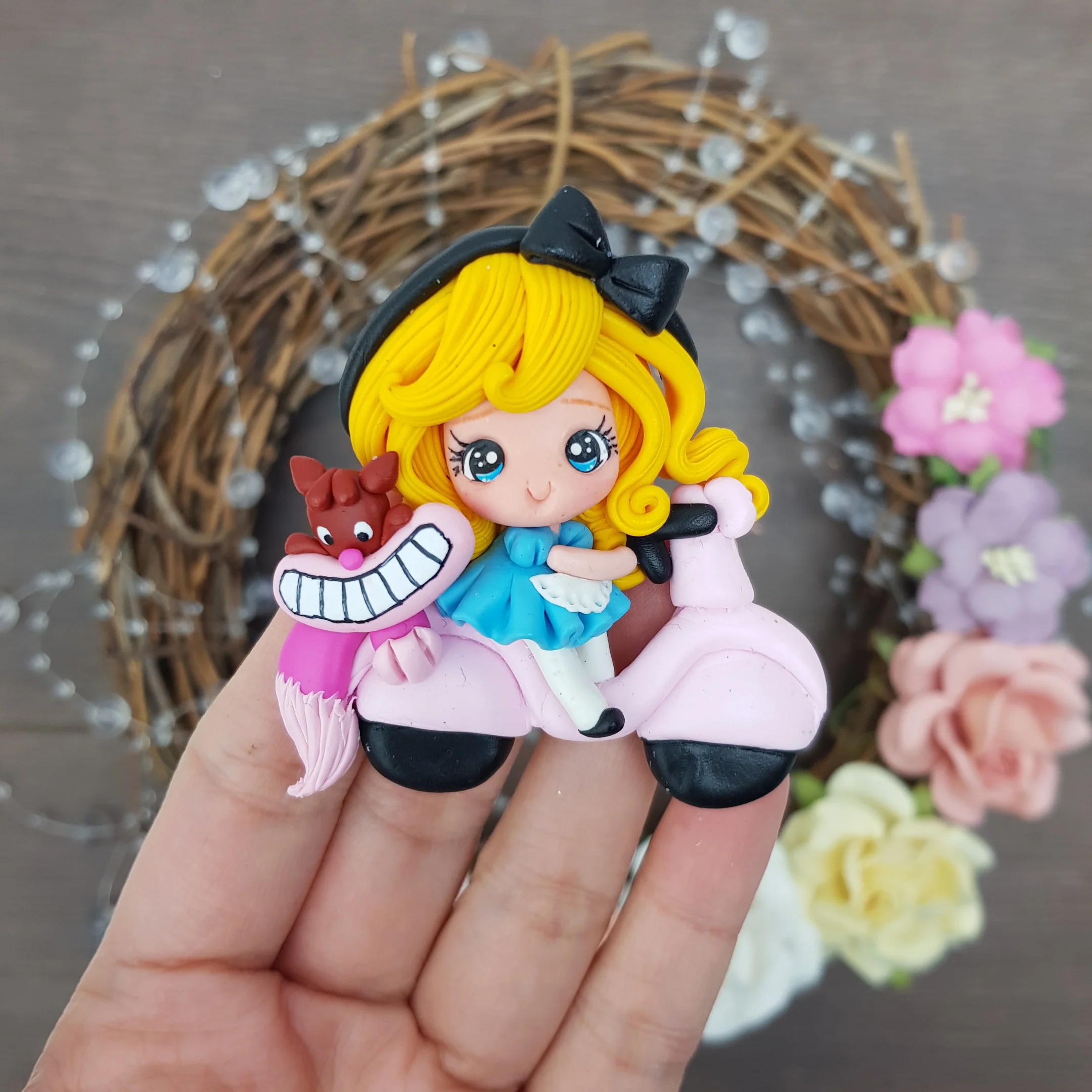 Princess Scooter - Handmade Flatback Clay Bow Centre