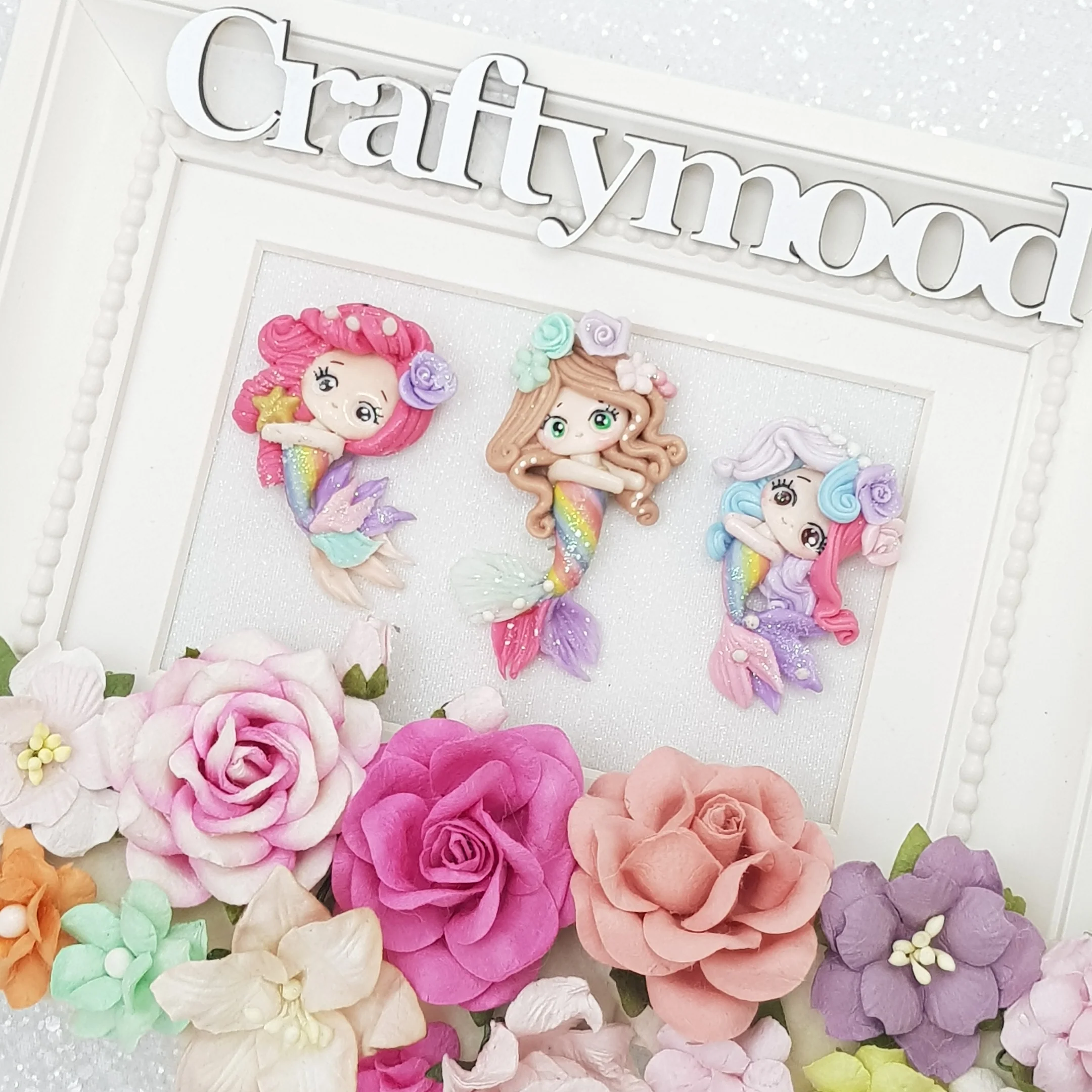 Rainbow mermaids - Embellishment Clay Bow Centre - Image 2