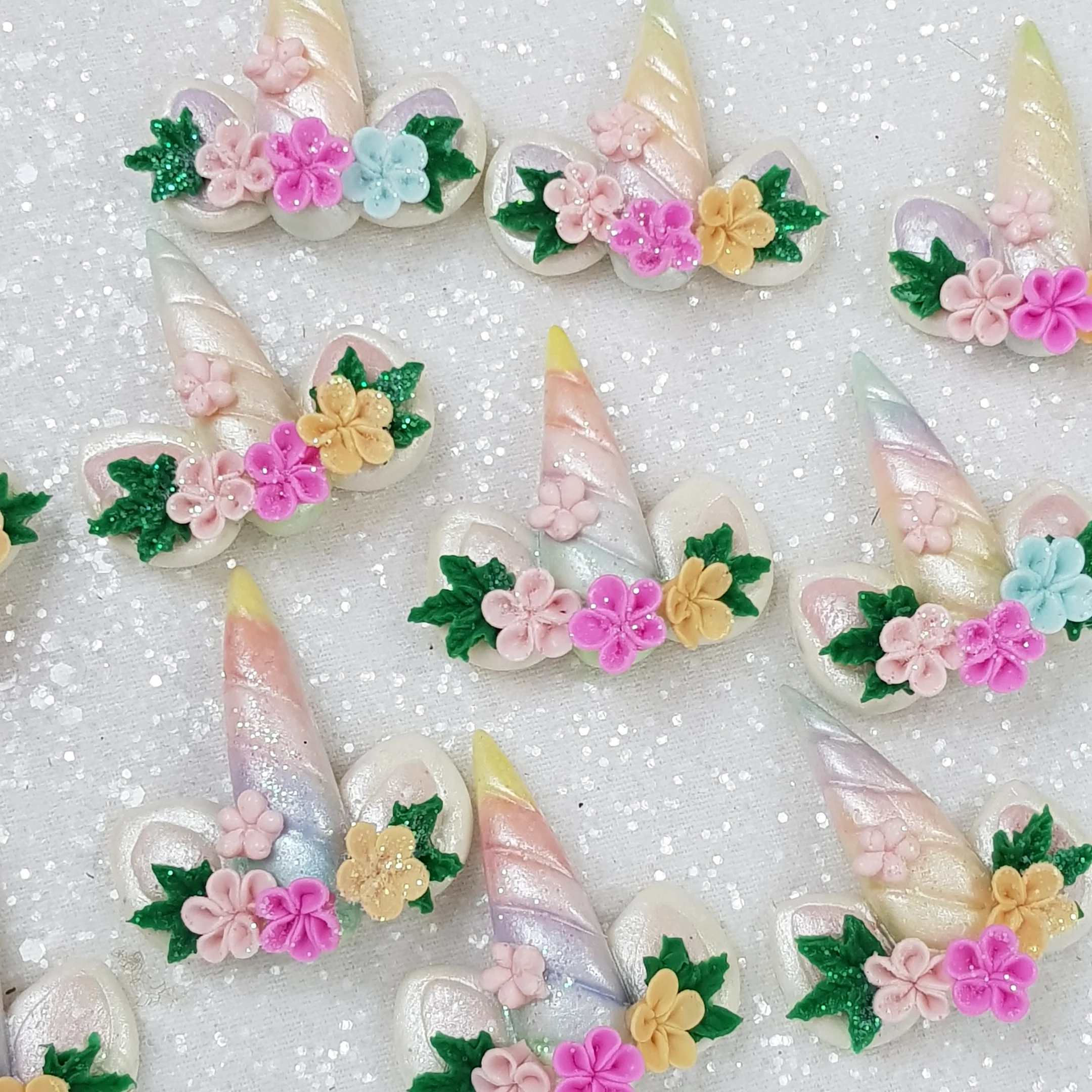 Rainbow Unicorn Horn - Embellishment Clay Bow Centre
