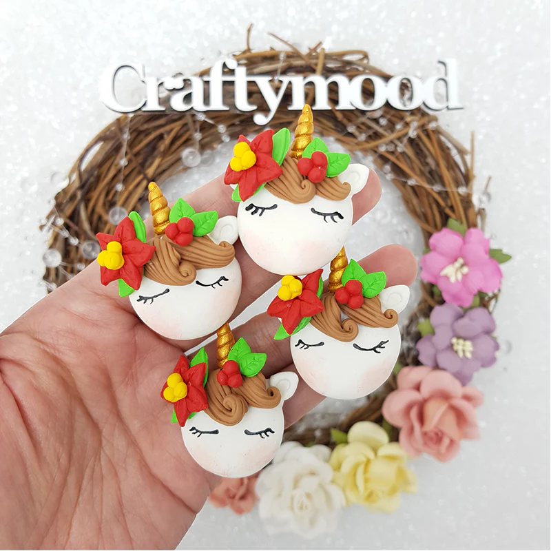 Sleepy unicorn head red green - Handmade Flatback Clay Bow Centre