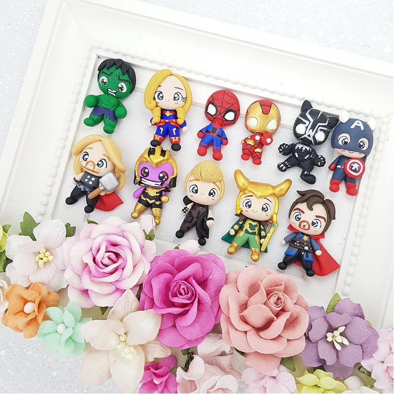 The heros - Embellishment Clay Bow Centre - Image 2