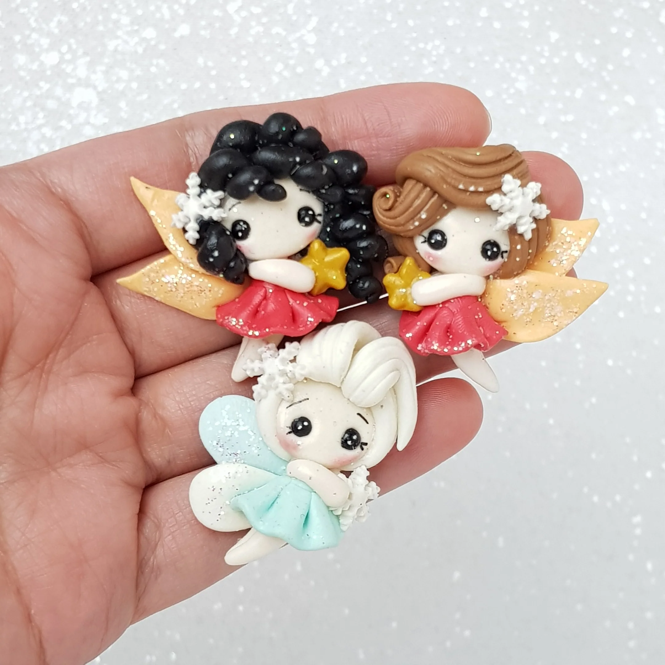 Winter Fairy - Embellishment Clay Bow Centre